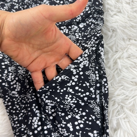 Lululemon Fast & Free Crop II *Nulux 19" Chirasu Black - Picture 4 of 7